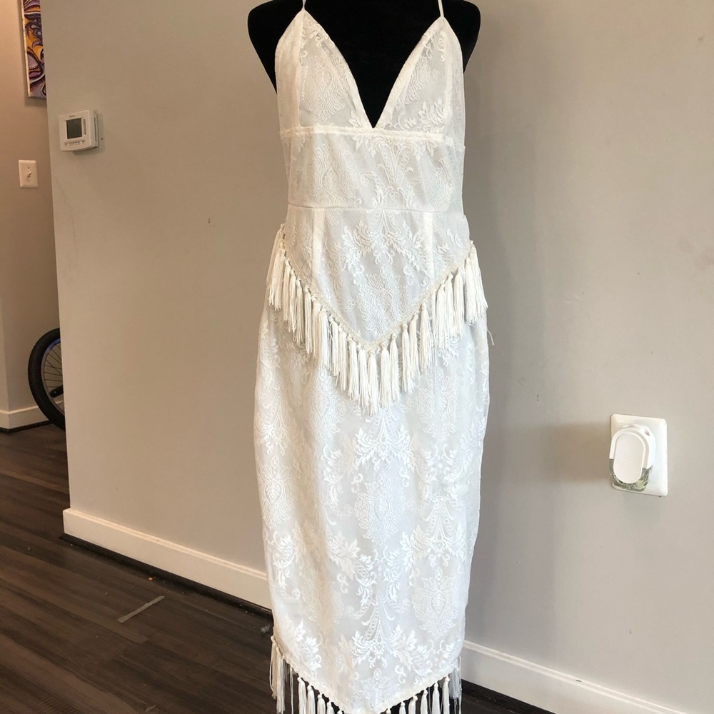 PrettyLittleThing Embroidered Dress